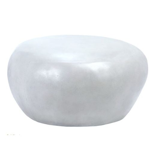 Outdoor Concrete Pebblestone w/ Natural White Seal